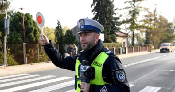 7 osób zginęło na polskich drogach 2 listopada w Dzień Zaduszny – podała Policja, prowadząca akcję „Znicz”.