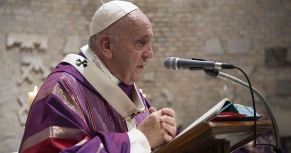 Papież Franciszek zachęcił w niedzielę wierzących, aby z miłosierdziem wychodzi na spotkanie z tymi, którzy "pobłądzili". Zaapelował też o położenie kresu przemocy w Etiopii, zwłaszcza wobec chrześcijan.