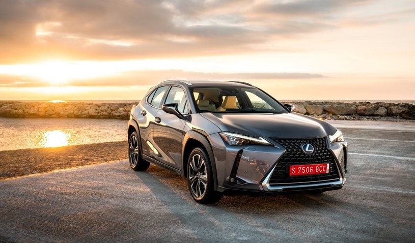 Lexus stworzy nowego, małego crossovera? Motoryzacja w