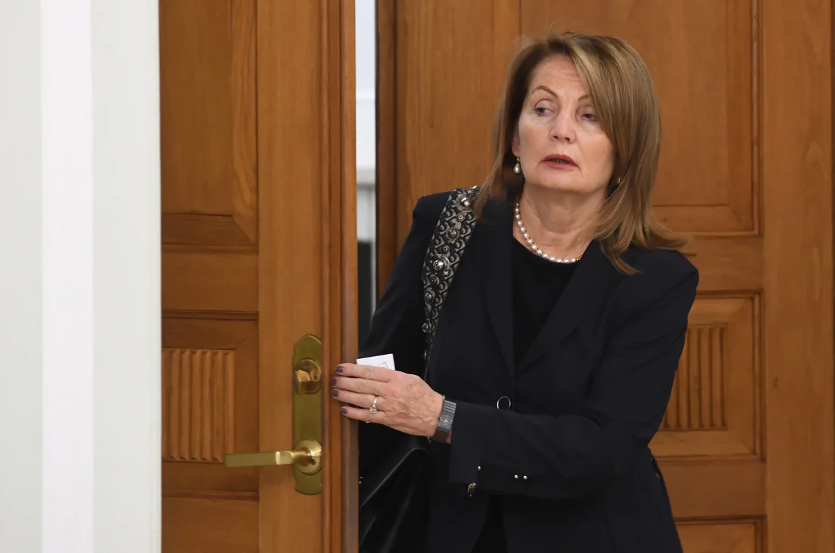 „Przyjęłam propozycję PiS zostania sędzią Trybunału Konstytucyjnego” - powiedziała PAP prof. Elżbieta Chojna-Duch. Dodała, że będzie strzegła zasad praworządności i demokratycznego państwa prawa. Jak  powiedziała dla Onetu, posada w TK, to jej marzenie. 