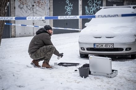 Zdjęcie ilustracyjne Gliniarze odcinek 309 "Gruby szmal"