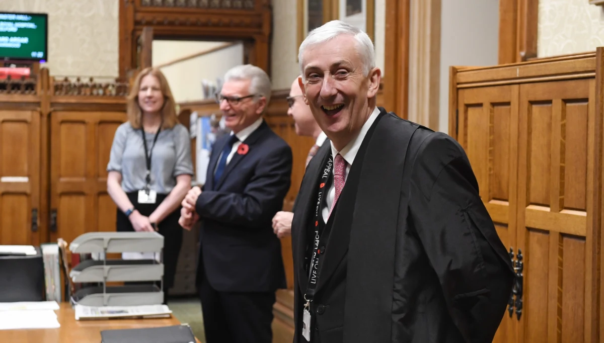 Nowy spiker brytyjskiej Izby Gmin Lindsay Hoyle zapowiedział, że nie będzie zezwalał na wybiegi proceduralne, które - za czasów jego poprzednika Johna Bercowa - wykorzystywane były przez deputowanych m.in. do blokowania brexitu bez umowy. 