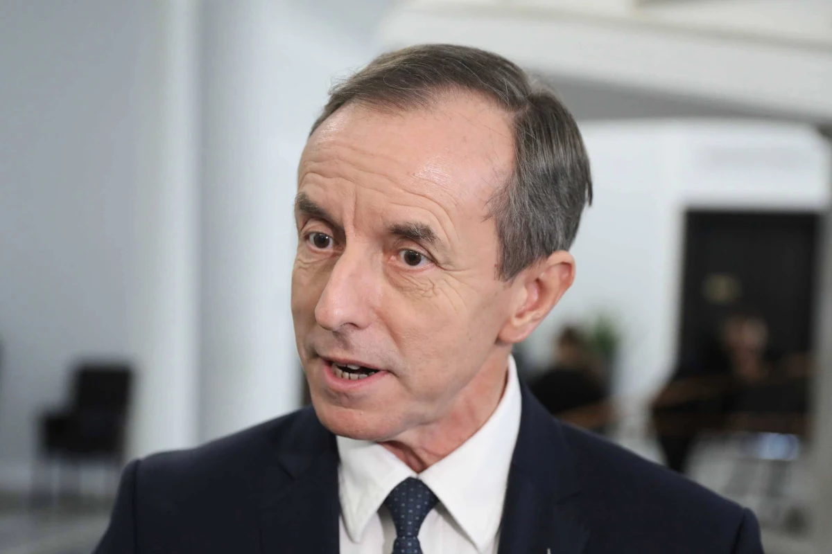 Profesor Tomasz Grodzki będzie kandydatem opozycji na marszałka Senatu. Takie ustalenie miało zapaść wczoraj wieczorem podczas spotkania liderów PO, PSL i Lewicy - ustalił reporter RMF FM Mariusz Piekarski. Oficjalnie ustalenia po wczorajszym spotkaniu mamy poznać podczas dzisiejszej konferencji prasowej. 