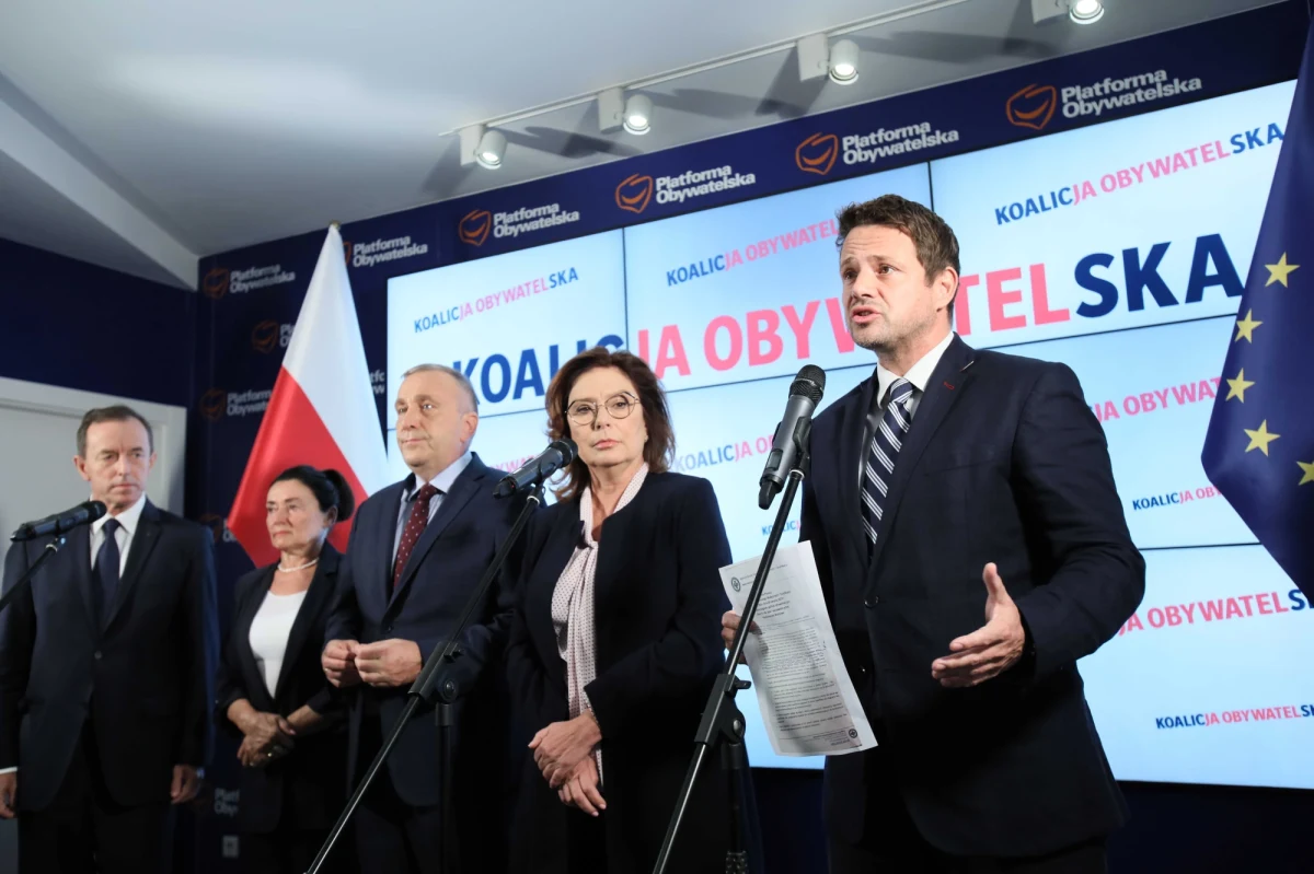 To prawybory wskażą kandydata Platformy Obywatelskiej na prezydenta - taką decyzję podjął zarząd największej partii opozycyjnej. Do walki o partyjną nominację kandydaci na kandydata zgłaszać się mogą do 19 listopada, zaś nazwisko zwycięzcy prawyborów poznać mamy 14 grudnia.