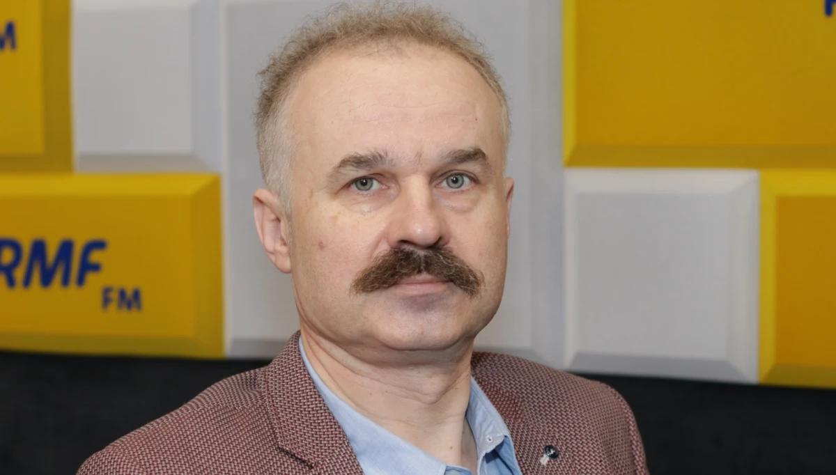 Czy Waldemar Paruch zostanie ministrem? “Odpowiemy na to pytanie za tydzień" - mówił w RMF FM szef Centrum Analiz Strategicznych Kancelarii Prezesa Rady Ministrów. Podkreślił jednak, że “nie jest to istotne dla wielkiej polityki". Pytany z kolei o nieobjęty jeszcze resort sportu, Paruch powiedział, że “to kwestia porozumienia między małymi koalicjantami a Prawem i Sprawiedliwością". Dopytywany, czy resort może trafić do kogoś z opozycji w Senacie odpowiedział: "Nie jest to wykluczone". "Ja tych rozmów nie prowadzę" - dodał.