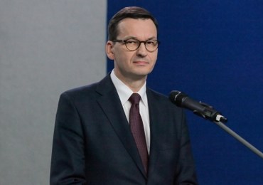 Morawiecki: Kwestionowanie przez Macrona NATO jest niebezpieczne