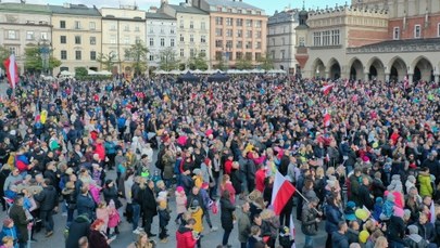 IV Ogólnopolskie Śpiewanie Biało-Czerwonych Przebojów. Słyszał Was cały Kraków!