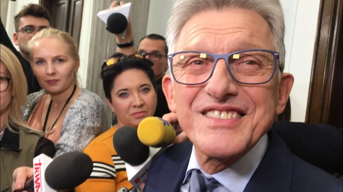 Sędzią Trybunału Konstytucyjnego mógłby zostać były senator Zbigniew Cichoń. Jego kandydaturę PiS mógłby zgłosić w zamian za byłego posła Stanisława Piotrowicza - pisze "Rzeczpospolita".