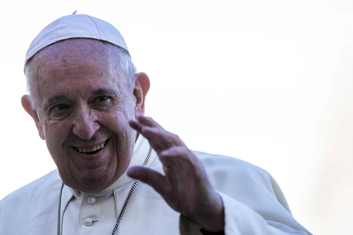 Grupa stu duchownych i świeckich katolików z USA, Niemiec, Anglii i innych krajów  opublikowała wczoraj swoje oświadczenie pt. "Protest przeciwko świętokradczym aktom papieża Franciszka". Dokument ten dotyczy kultu figurek pogańskiej bogini Pachamama na Synodzie Amazońskim, który niedawno zakończył się w Rzymie. 