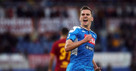 Arkadiusz Milik opuścił zgrupowanie kadry przed meczami eliminacji Euro 2020 z Izraelem i Słowenią - poinformował na Twitterze rzecznik Polskiego Związku Piłki Nożnej Jakub Kwiatkowski. Powodem decyzji jest uraz mięśni brzucha, z jakim zmaga się 25-letni zawodnik Napoli.