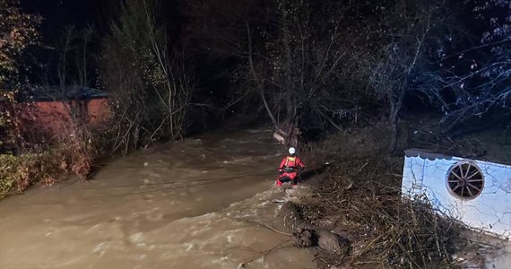 Prawdopodobnie trzy kobiety zginęły na Słowacji, kiedy próbowały ratować psy z zalanego przez wodę schroniska dla zwierząt. Do tej pory znaleziono ciało jednej z nich. 