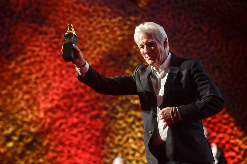 "Całe życie poświęciłem filmowi i to pozwoliło mi odkrywać, kim naprawdę jestem" - powiedział Richard Gere w sobotę, 16 listopada, odbierając nagrodę specjalną dla aktora podczas gali zakończenia 27. edycji Festiwalu Filmowego EnergaCamerimage w Toruniu.