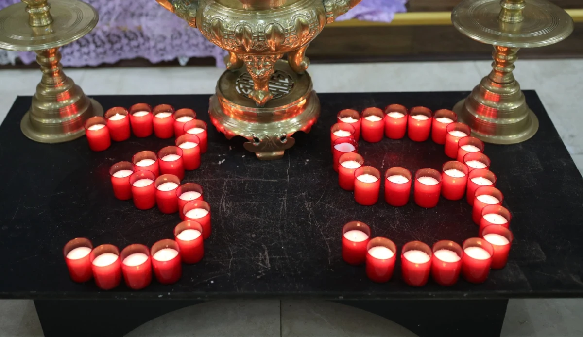 Rodziny 39 osób, których zwłoki znaleziono w ciężarówce pod Londynem, mogą pożyczyć od wietnamskiego rządu pieniądze na sprowadzenie ciał - informuje agencja EFE. Decyzja rządu ma zakończyć kontrowersje wokół pokrycia kosztów repatriacji zwłok. 