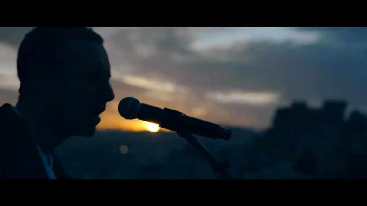 Dziś premiera nowej płyty brytyjskiego zespołu Coldplay. Grupa prezentuje nowe utwory podczas specjalnych dwóch koncertów w Ammanie: o wschodzie i zachodzie słońca. Zobacz występ Chrisa Martina i kolegów!