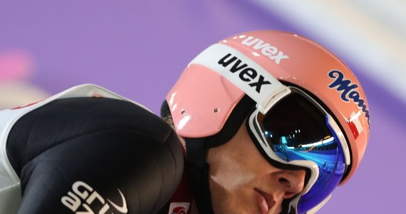 "To był pracowity dzień, ale wszystko jest w porządku" - ocenił Dawid Kubacki start w piątkowych kwalifikacjach do niedzielnego konkursu indywidualnego Pucharu Świata w skokach narciarskich w Wiśle-Malince. Kubacki został w kwalifikacjach najlepszym z Polaków - zajął siódme miejsce (123 m).