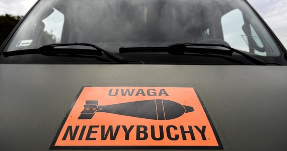 30 bomb lotniczych, znalezionych w pobliżu stacji PKP Sadowne Węgrowskie na Mazowszu, zostało wywiezionych na poligon wojskowy. Tam zostaną zneutralizowane.