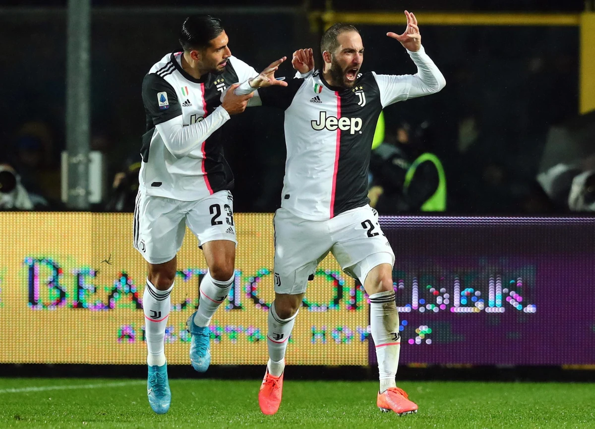 W najbliższym tygodniu dużo emocji czeka fanów piłkarskiej Champions League. Wszystko dlatego, że we wtorek i środę zostanie rozegrana piąta kolejka fazy grupowej. W czwartek zaś kolejne spotkania Ligi Europy. W przyszłym tygodniu o kolejne punkty w Lidze Mistrzów piłkarzy ręcznych powalczą też polskie zespoły - pewna awansu Orlen Wisła Płock i walczące wciąż o przejście do kolejnej fazy PGE VIVE Kielce. 