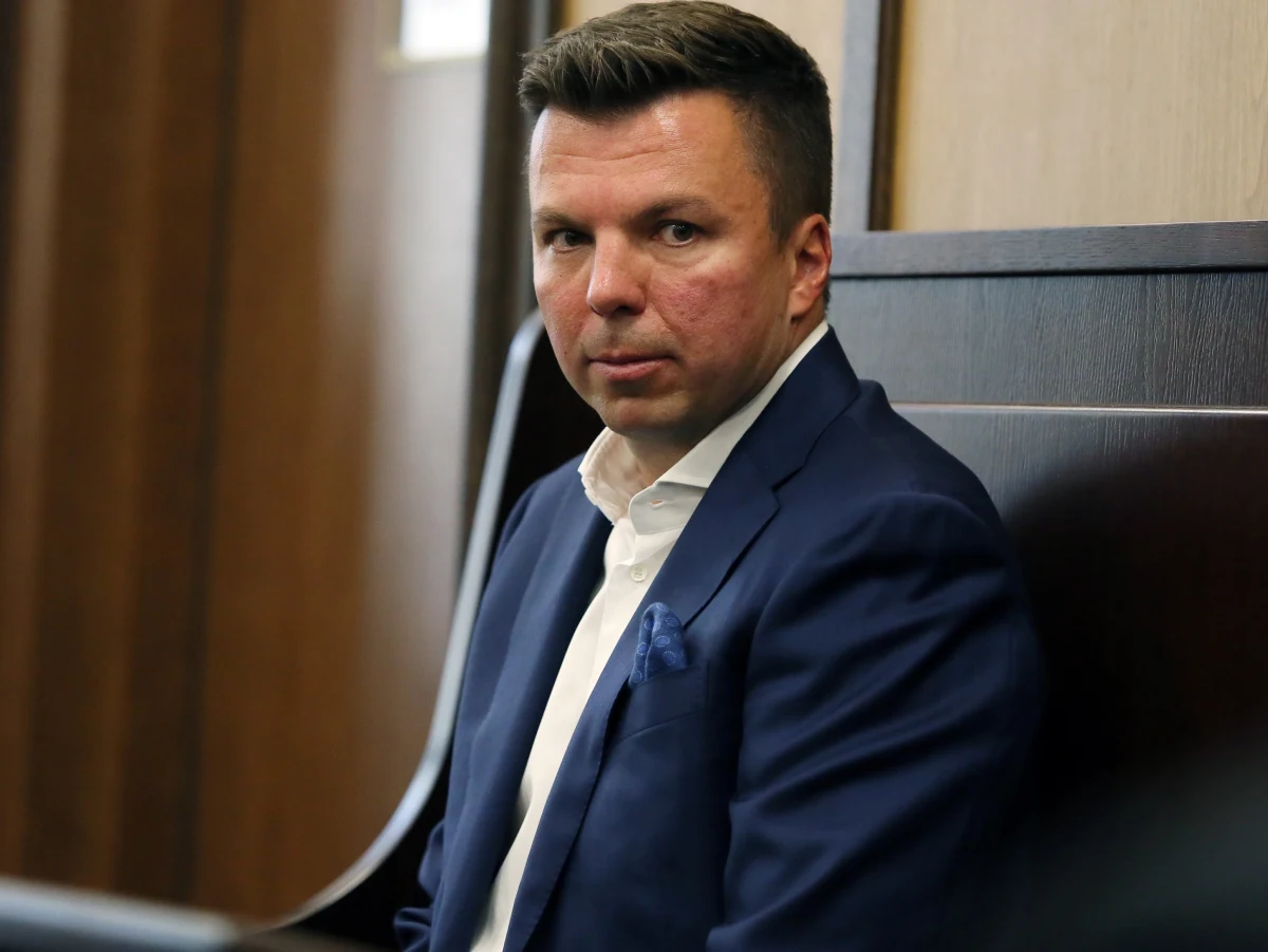 Sąd Najwyższy oddalił we wtorek jako "oczywiście bezzasadną" kasację obrony ws. Marka Falenty, co oznacza, że kara 2,5 roku więzienia wymierzona biznesmenowi prawomocnie przez sąd II instancji stała się ostateczna.