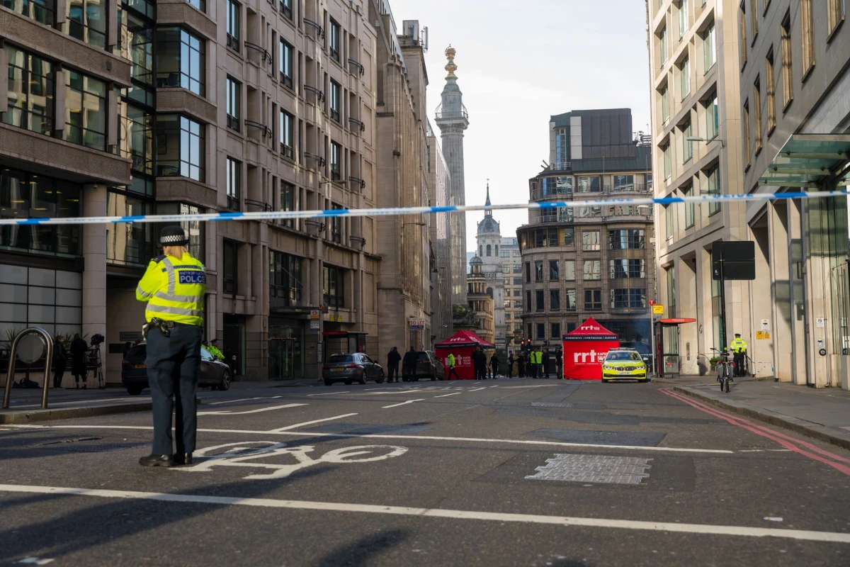 Brytyjska królowa Elżbieta II przekazała w sobotę wyrazy współczucia wszystkim poszkodowanym w wyniku piątkowego ataku terrorystycznego na Moście Londyńskim. Wyraziła także uznanie dla osób, które pomogły w powstrzymaniu napastnika.