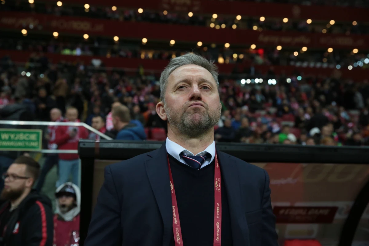 Trener polskich piłkarzy Jerzy Brzęczek uważa, że jego drużyna trafiła na niewygodnych rywali w mistrzostwach Europy 2020. Natomiast trener reprezentacji Hiszpanii - Luis Enrique – przyznał, że dla jego drużyny “losowanie wygląda na dobre”. Biało-czerwoni zagrają z Hiszpanią, Szwecją oraz drużyną ze ścieżki barażowej - Bośnią i Hercegowiną, Irlandią Północną, Słowacją lub Irlandią.