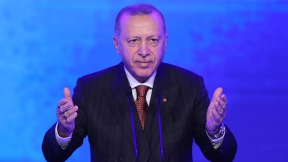 Erdogan grozi odrzuceniem NATO-wskiego planu obrony Polski i krajów bałtyckich. Ma rozmawiać z Dudą