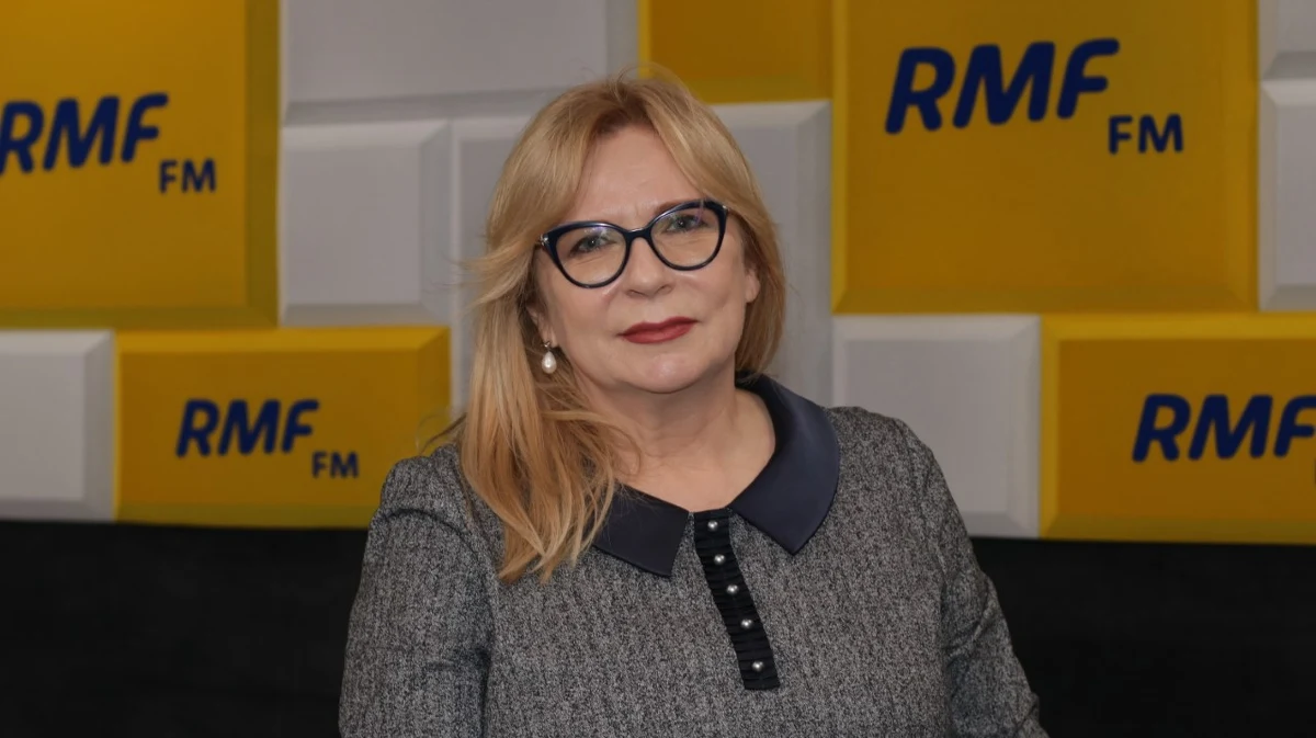 "Nie wiem nic o tym, że Elżbieta Witek miała w ręku dymisję Mariana Banasia. Nie wiem, czy dymisja pana Banasia była, trudno mi się do tego odnosić" - zapewniała w Porannej rozmowie w RMF FM Małgorzata Gosiewska. "Rzeczywiście mamy sytuację trudną, wolelibyśmy, żeby to wyglądało inaczej. Wybór pana Banasia był błędem, na pewno" - przyznała wicemarszałek Sejmu. "Liczymy na to, że poda się do dymisji, jeśli nie, to przygotowywane są różne rozwiązania legislacyjne. Jest umocowany konstytucyjnie, ale do takiej sytuacji należałoby się przygotować" - stwierdziła. "Banaś powinien podać się do dymisji, bo takich zasad przestrzegamy" - zapewniła Roberta Mazurka.