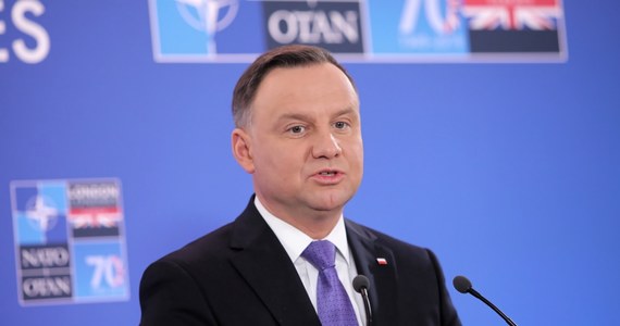 Bardzo istotny element dla nas, to pełna zgoda na aktualizację planów kolektywnej obrony Polski - mówił prezydent Andrzej Duda po szczycie NATO. Zaznaczył, że w rozmowach podczas szczytu wśród niebezpieczeństw wskazywano potencjalne zagrożenie rosyjskie, ale mówiono też o zagrożeniach terrorystycznych.