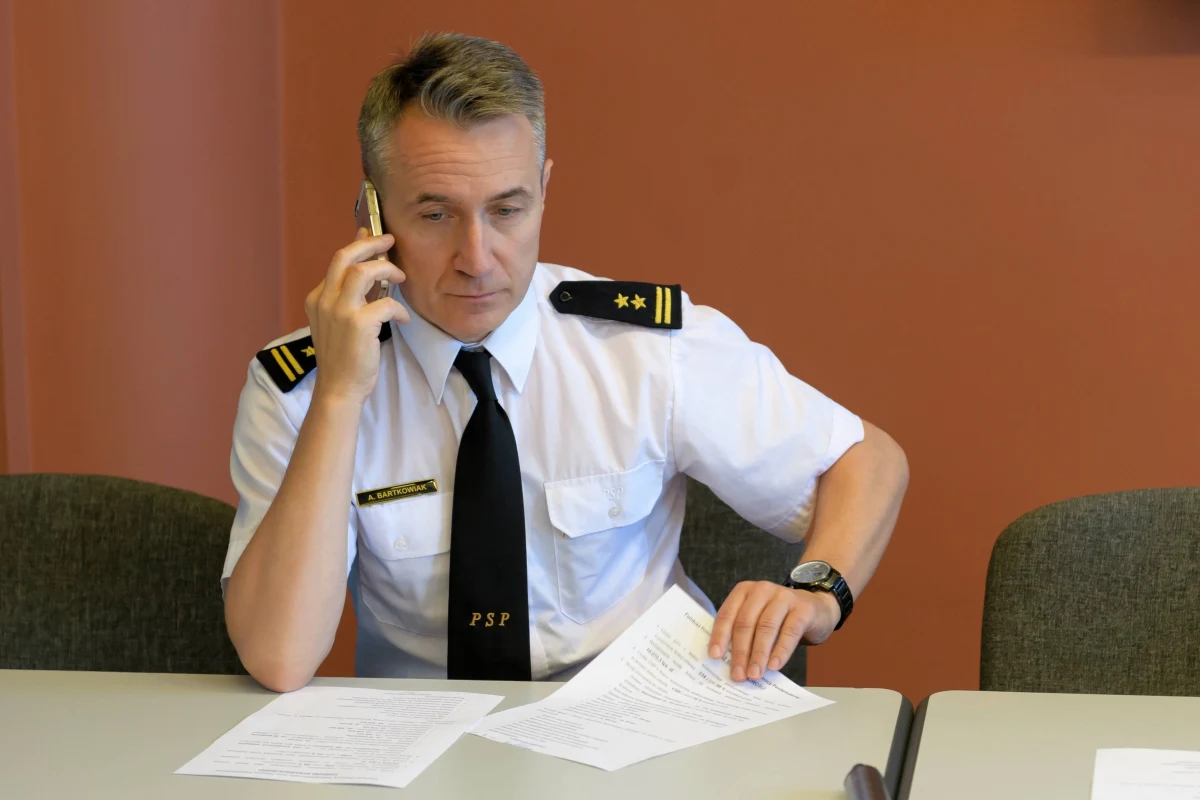 Brygadier Andrzej Bartkowiak został nowym komendantem głównym Państwowej Straży Pożarnej - dowiedział się nieoficjalnie reporter RMF FM Patryk Michalski. Zastąpił na tym stanowisku Leszka Suskiego. Nieoficjalne doniesienia potwierdził później komunikat MSWiA. 