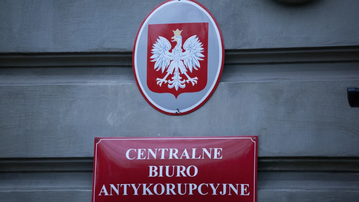 Zarzuty niedopełnienia obowiązków w celu osiągnięcia korzyści majątkowych usłyszeli burmistrz Niepołomic i jego zastępca – poinformowała w czwartek Prokuratura Krajowa. Burmistrzowi Romanowi P. zarzucono też złożenie fałszywego oświadczenia.