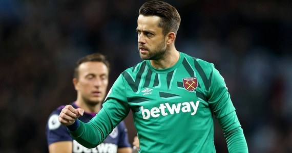 Trener piłkarzy West Ham United Manuel Pellegrini poinformował w piątek, że polski bramkarz tej drużyny Łukasz Fabiański raczej nie wróci do gry w tym roku. "Na razie kontynuuje rehabilitację" - przekazał.