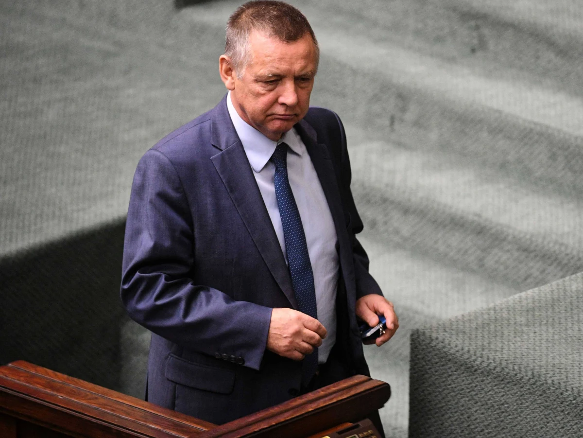 Najwyższa Izba Kontroli planuje opublikować przed świętami Bożego Narodzenia raporty na temat GetBacku i Krajowej Administracji Skarbowej – potwierdziła w piątek rzeczniczka prasowa NIK Ksenia Maćczak.