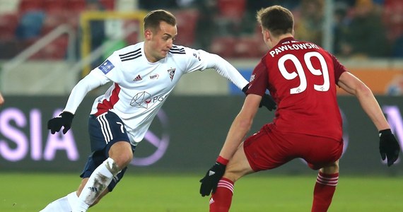 Górnik Zabrze wygrał u siebie z krakowską Wisłą 4:2 w piątkowym, wieczornym, pełnym emocji i zwrotów akcji meczu 18. kolejki ekstraklasy.