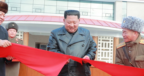 Korea Północna przeprowadziła na poligonie rakietowym Sohae "udany test o wielkim znaczeniu" - poinformowała w niedzielę oficjalna północnokoreańska agencja prasowa KCNA, nie podając jednak, co zostało przetestowane.