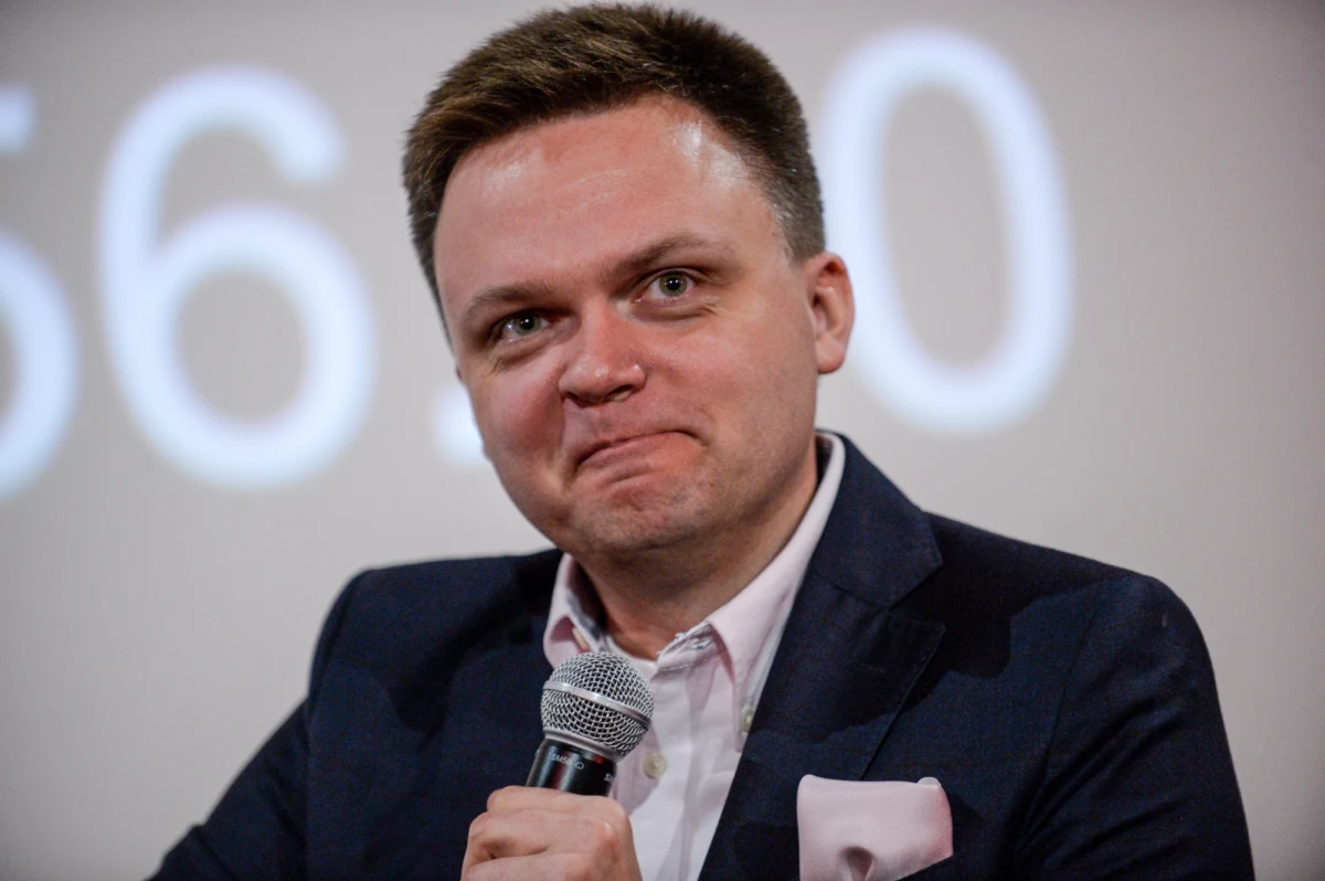 Andrzej Duda, Mateusz Morawiecki i Małgorzata Kidawa-Błońska znaleźli się na czele sondażu zaufania przygotowanego dla Onetu przez IBRiS. Wśród debiutujących w zestawieniu, najlepszy wynik odnotował Szymon Hołownia.