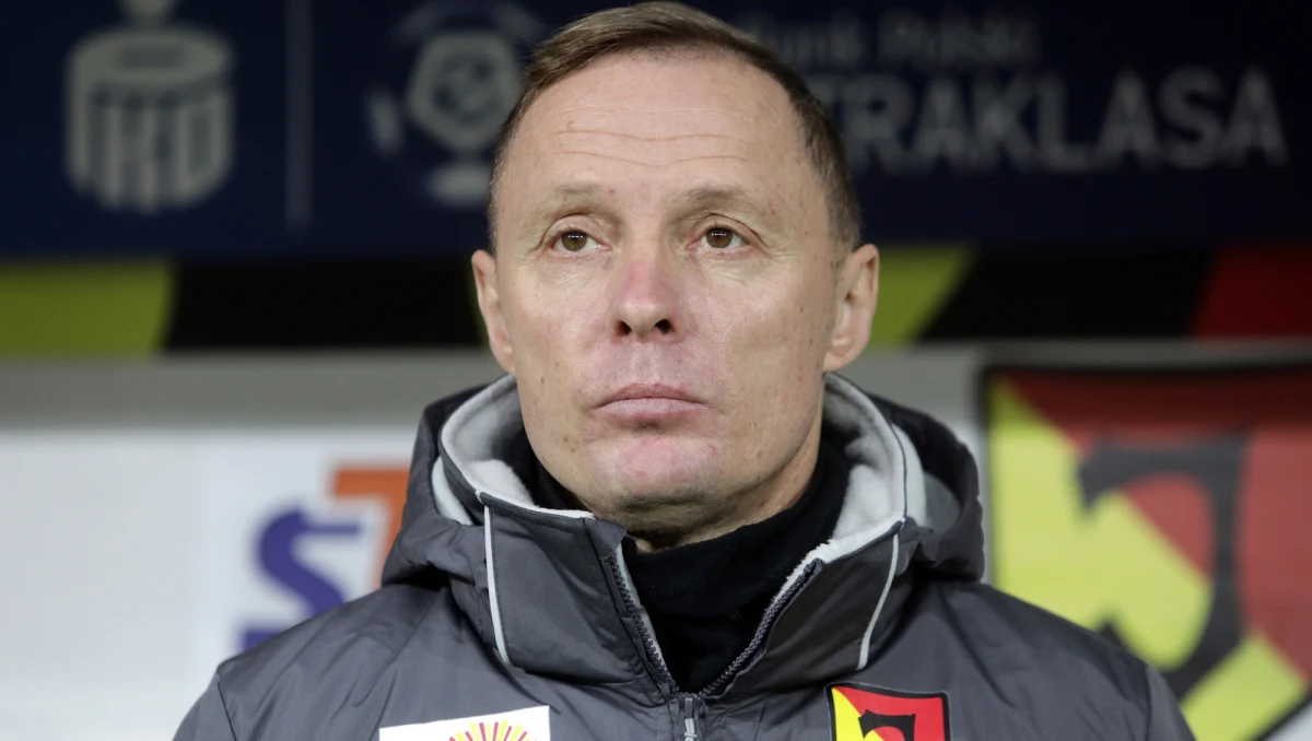 Trener Ireneusz Mamrot został zwolniony z Jagiellonii Białystok. Czarę goryczy przelała sobotnia porażka z Zagłębiem Lubin 0:1. Do końca roku jego obowiązki przejmie Rafał Grzyb.