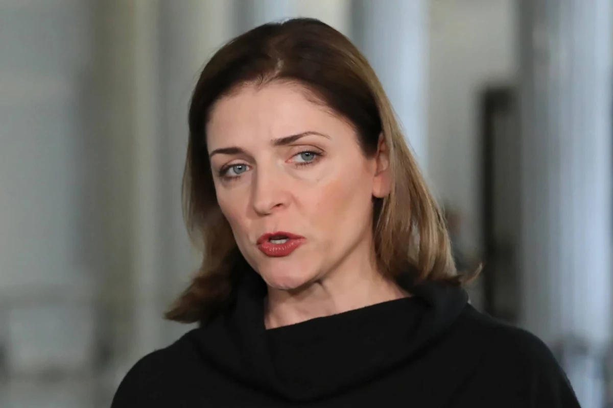 Jak nieoficjalnie dowiedzieli się dziennikarze Onetu, Joanna Mucha wystartuje w wyborach na szefa Platformy Obywatelskiej. Taka deklaracja miała paść podczas wczorajszego posiedzenia Rady Regionu PO w województwie lubelskim. Joanna Mucha miała ogłosić swoją decyzję w obecności Grzegorza Schetyny i wicemarszałek Sejmu Małgorzaty Kidawy-Błońskiej. Wicemarszałek potwierdziła informacje portalu.