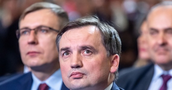 Zarzuty Najwyższej Izby Kontroli dotyczące realizacji programu "Praca dla więźniów" są bezpodstawne - oświadczyło Ministerstwo Sprawiedliwości. Zdaniem resortu, program ten jest realizowany zgodnie z prawem, transparentnie i przy poszanowaniu środków publicznych.