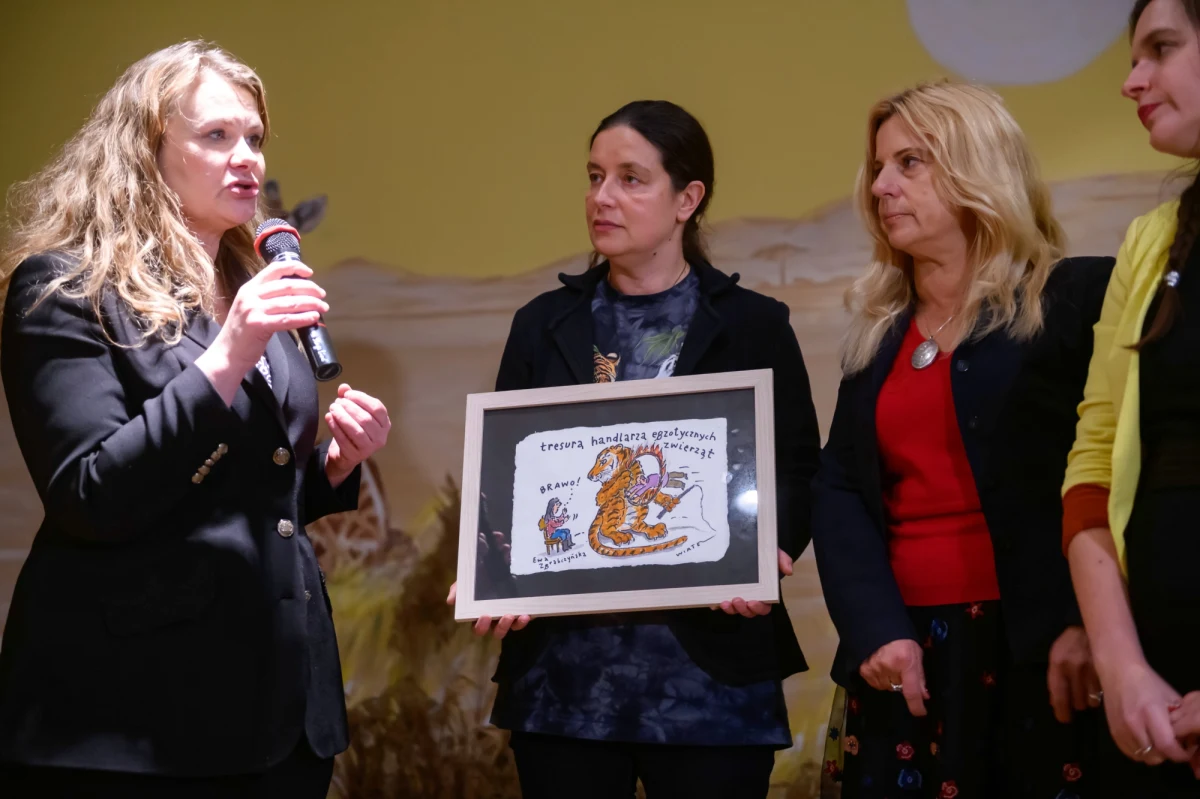 "Zakaz występów zwierząt w cyrkach i przepisy umożliwiające budowę centralnego azylu dla skonfiskowanych zwierząt powinny zostać przyjęte szybko i bez problemów" - zapewniła szefowa Parlamentarnego Zespołu Przyjaciół Zwierząt Katarzyna Piekarska.