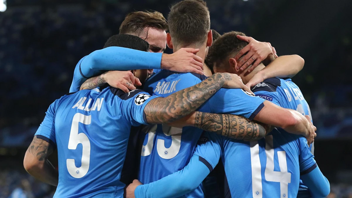 Włoch Gennaro Gattuso został ogłoszony nowym trenerem Napoli. Poprzedni szkoleniowiec Carlo Ancelotti został zwolniony we wtorek po zwycięskim meczu w Lidze Mistrzów z KRC Genk.