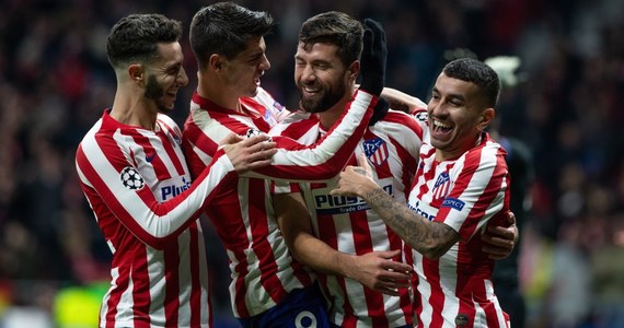 Atletico Madryt i Atalanta Bergamo uzupełniły stawkę drużyn, które wystąpią w 1/8 finału piłkarskiej Ligi Mistrzów. Hiszpański klub pokonał w środę Lokomotiw Moskwa Grzegorza Krychowiaka i Macieja Rybusa 2:0, a Atalanta na wyjeździe wygrała z Szachtarem Donieck 3:0.