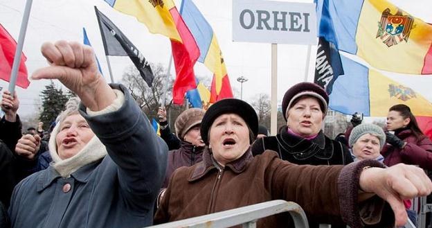 Portul roman.  Germanii se tem de emigrarea săracilor din Moldova