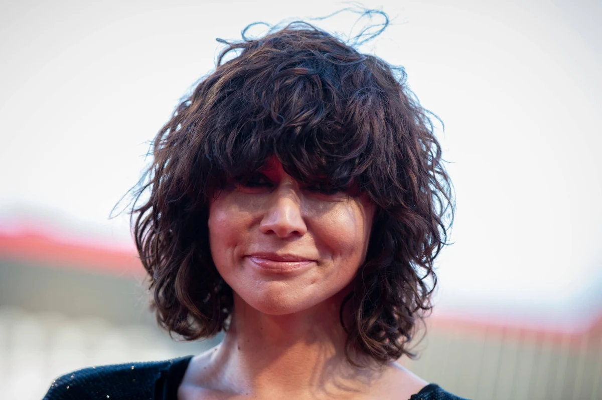 Małgorzata Szumowska rozpoczęła zdjęcia do nowego filmu "Wonder Zenia" (projekt jest znany również pod tytułem "Masażysta") - podaje "Variety". W obsadzie są m.in. Weronika Rosati, Agata Kulesza i Maja Ostaszewska. Głównego bohatera gra Alec Utgoff - znany m.in. z popularnego serialu "Stranger Things". 