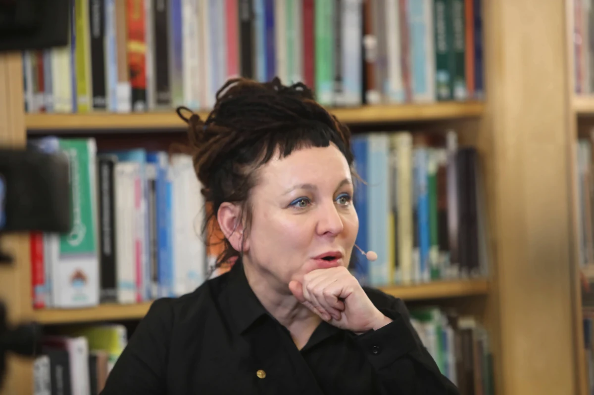 Sejmowa Komisja Kultury i Środków Przekazu powołała podkomisję do prac nad projektem uchwały ws. wyrażenia uznania dla laureatki Nagrody Nobla Olgi Tokarczuk. W składzie podkomisji znalazło się dziewięcioro posłów.