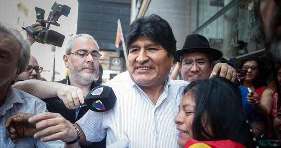 Boliwijska prokuratura wydała w środę nakaz aresztowania byłego prezydenta tego kraju Evo Moralesa, przebywającego w Argentynie, gdzie ma status uchodźcy. Morales oskarżony jest m.in. o podżeganie do zamieszek i terroryzm.