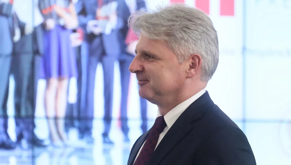 ​Cezary Kochalski będzie nowym członkiem Rady Polityki Pieniężnej - ustalili nieoficjalnie dziennikarze RMF FM. Powoła go prezydent Andrzej Duda na miejsce zwalniane przez Jerzego Osiatyńskiego, którego kadencja kończy się jutro.