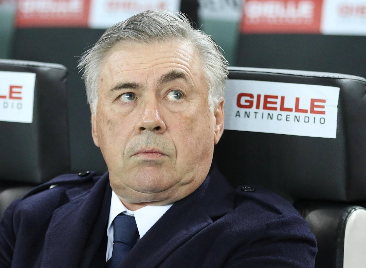 Carlo Ancelotti został nowym trenerem Evertonu - oficjalną informację przekazał sam klub. Szkoleniowiec, który zaledwie 10 dni temu rozstał się z włoskim Napoli, podpisał z angielską drużyną 4,5-letni kontrakt.