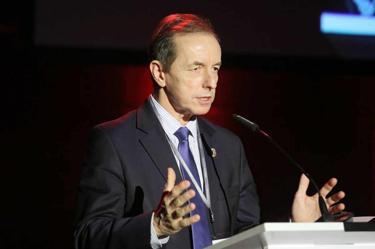 "System sądownictwa wymaga reform, ale nie takich, jakie są wdrażane przez ostatnie cztery lata. Nad ustawami sądowymi Senat będzie pracował najstaranniej, jak to jest możliwe" - powiedział w telewizyjnym wystąpieniu marszałek Senatu Tomasz Grodzki.