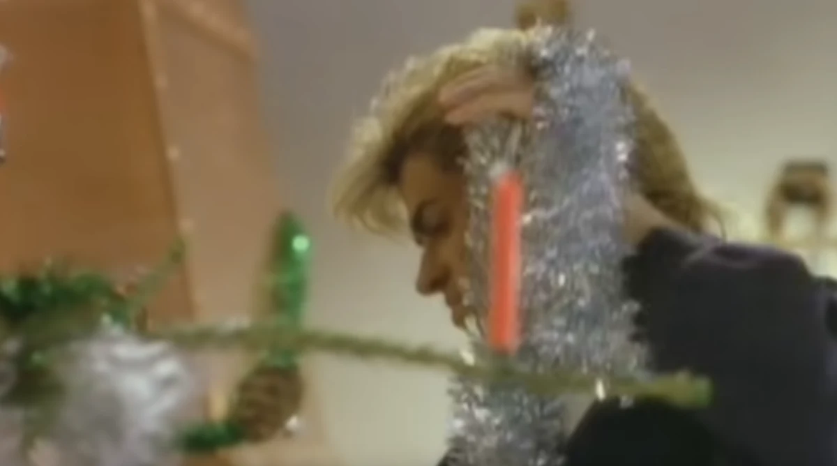 Trzydzieści pięć lat temu, w grudniu 1984 r., premierę miał jeden z bożonarodzeniowych przebojów wszech czasów "Last Christmas" brytyjskiego zespołu Wham! Utwór stał się jednym z najważniejszych popkulturowych "symboli" świąt.
