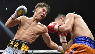 "Potwór" rzuca rywala na deski. Znamy bezdyskusyjnego mistrza świata. Naoya Inoue nokautuje Marlona Tapalesa