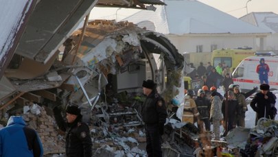 Katastrofa samolotu w Kazachstanie. Na pokładzie było 98 osób